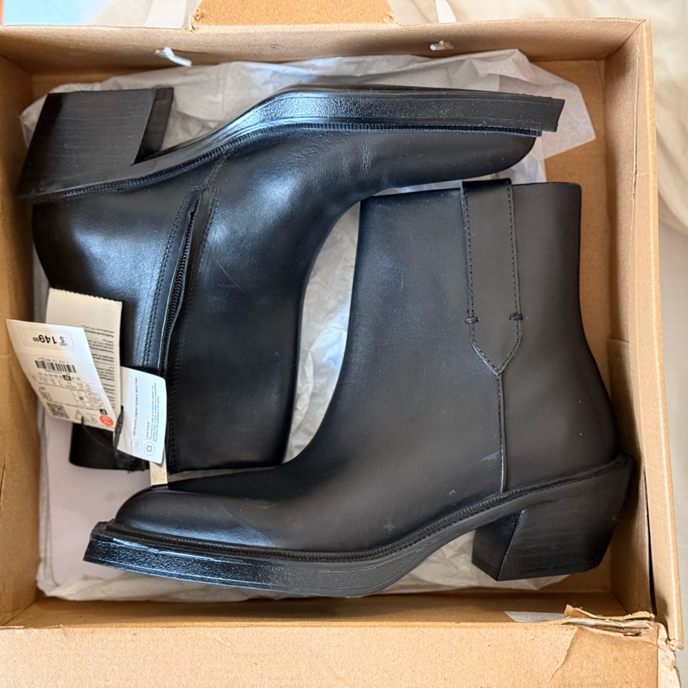 ✨ ZARA Black Leather Cowboy Ankle Boots – Size 37 / US 6.5 – NEW - Picture 11 of 12